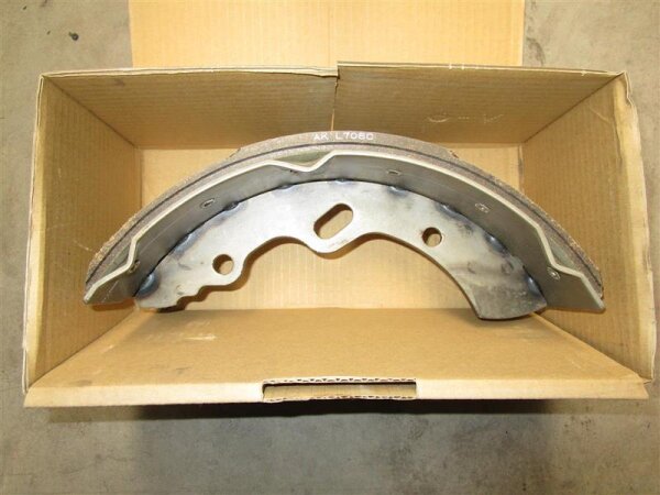 Original Mitsubishi Bremsbelag MK326854