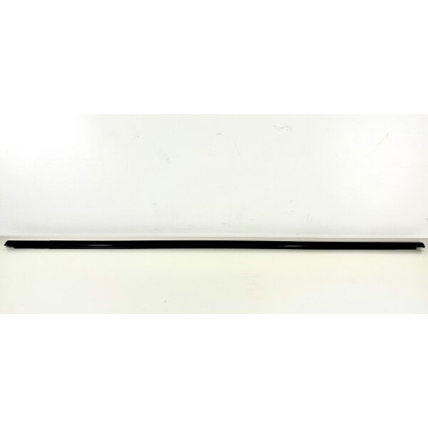 Original Mitsubishi Seitenscheibe Dichtung 39173089