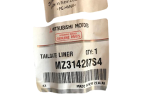 Mitsubishi Laderaumwanne L169 MZ314287