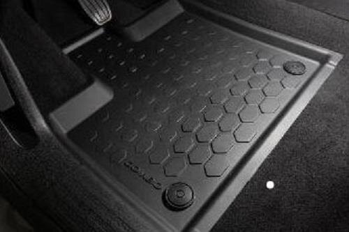 Opel Combo Cargo K9 Gummifußmatten Vorne