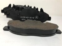 Mercedes-Benz Bremsbelag Set Transporter Vorderachse A0064204320