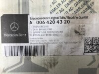 Mercedes-Benz Bremsbelag Set Transporter Vorderachse A0064204320