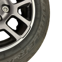 Jeep Wrangler M+S Komplettradsatz 18 Bridgestone Dueler 255/70 R18 113T 18x7,5J