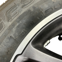 Jeep Wrangler M+S Komplettradsatz 18 Bridgestone Dueler 255/70 R18 113T 18x7,5J