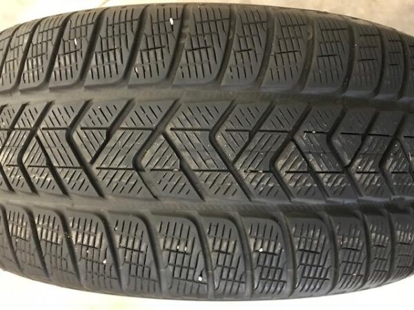 1x Pirelli Scorpion Verde Winterreifen 255/60 R18 112H