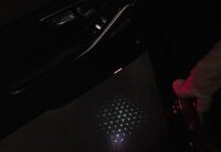 Mercedes-Benz LCD-Projektor GLE GLS G-Klasse mit animiertem Mercedes-Benz Pattern