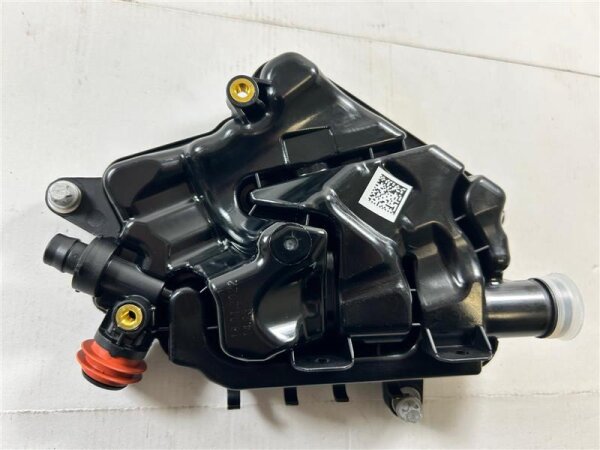 Mercedes-Benz Kurbelgeh. Entlüftung Ölabscheider NEU C AMG GT