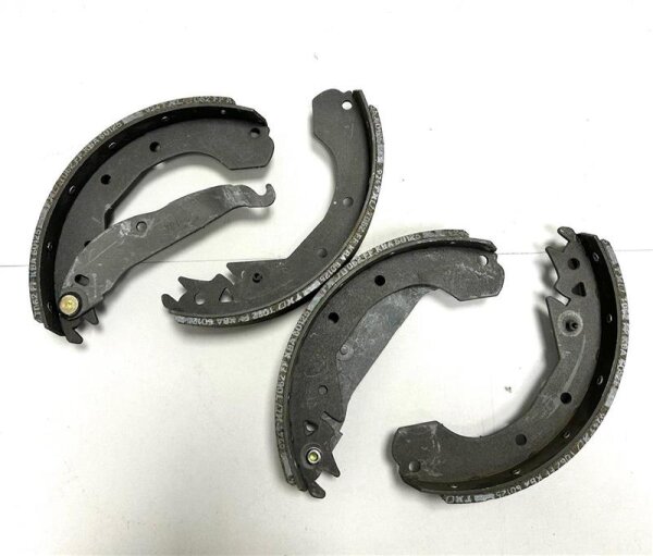 Opel Ascona B Manta B GM Bremsbacken Bremsbackensatz