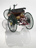 Mercedes-Benz Patent Motorwagen (1886) Modell 1:18 grün Norev Oldtimer