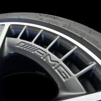 Mercedes AMG Radsatz 20 Zoll mit Michelin Pilot Alpin 5 Winterreifen DOT 3822 für EQE