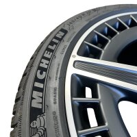 Mercedes AMG Radsatz 20 Zoll mit Michelin Pilot Alpin 5 Winterreifen DOT 3822 für EQE