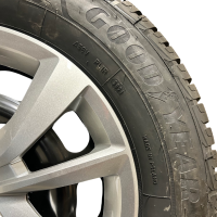 1x Winterkomplettradsatz Goodyear UltraGrip 215/65 R16 98H 9843961680