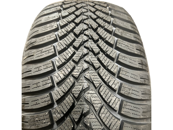 1x Winterreifen Falken Eurowinter HS02 PRO 225/50 R17 98V NBLK XL DOT 3221