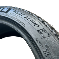 MICHELIN PILOT ALPIN 5 225/40 R18 92W XL Winterreifen – Premium Performance Reifen