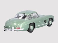 Mercedes-Benz 300 SL W198 Flügeltürer 1954–1957 Hellgrün 1:18 Norev – B66040673
