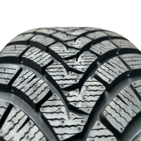 Opel Kompletträder Stahlfelgen 16 Zoll – Falken EuroWinter HS01SUV 215/65 R16 H
