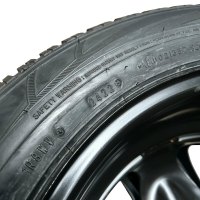 Komplettradsatz Stahlfelgen mit Kappen ET20 Falken EuroWinter HS01 195/60 R16