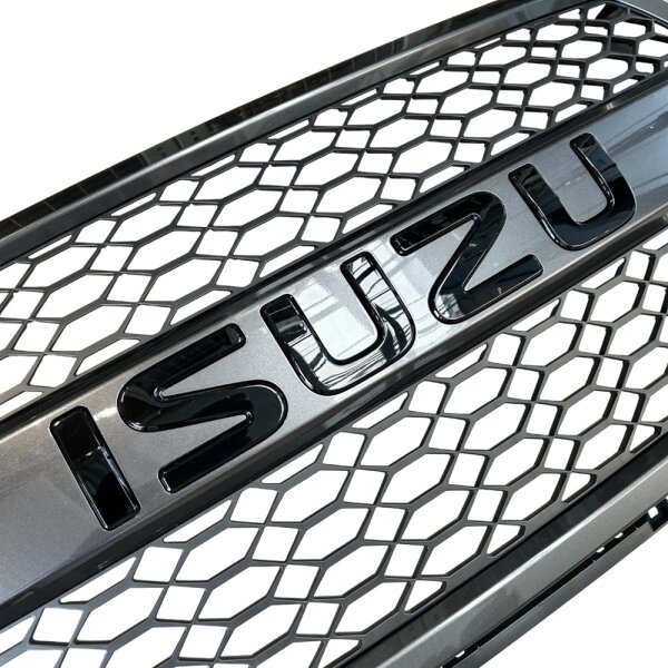 Isuzu D-MAX Kühlergrill Frontgrill dunkelgrau mit schwarzem Logo 5867643840