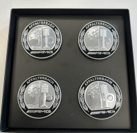 Mercedes-Benz AMG Radnabenabdeckung AMG Wappen, 4er Set silberfarben gebraucht