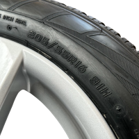 Radsatz Falken Eurowinter HS01 205/55 R16 91H 3421 + Maxion10 8418‑6 16x7J ET40