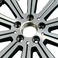 Mercedes-Benz Winterkomplettradsatz  215/60 R18 6,5Jx18H3 EQA DOT 4121 Gebraucht