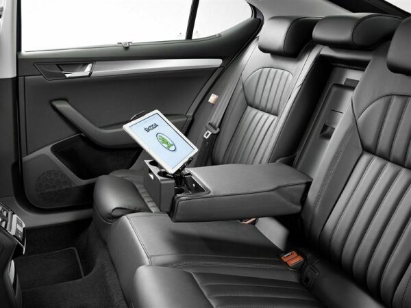 Skoada Multimedia-Halter / Tablet-Halter