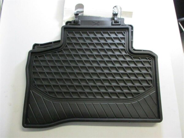 Mercedes-Benz Allwetter-Fussmatten, Modell 253