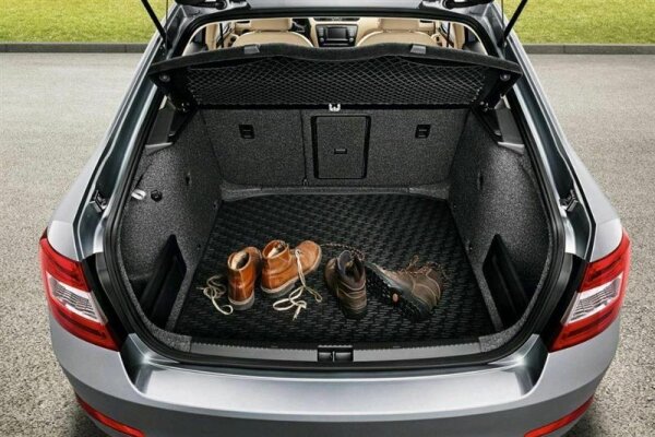 Skoada Gummiwanne Gummimatte Ladewanne Schmutzwanne Kofferraum Oktavia III Kombi